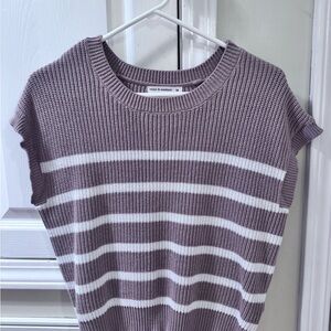 Moon & Madison Ribbed Knit Sweater in Mauve